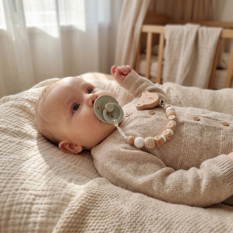 Personalized Pacifier Clip Cus - огляд і ціна Baby Teethers